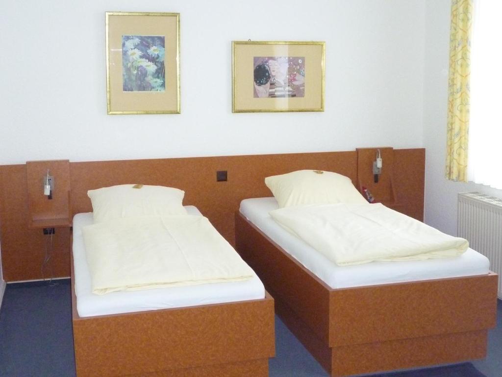 Hotel-Gaststaette Mutter Buermann Хемминген Номер фото